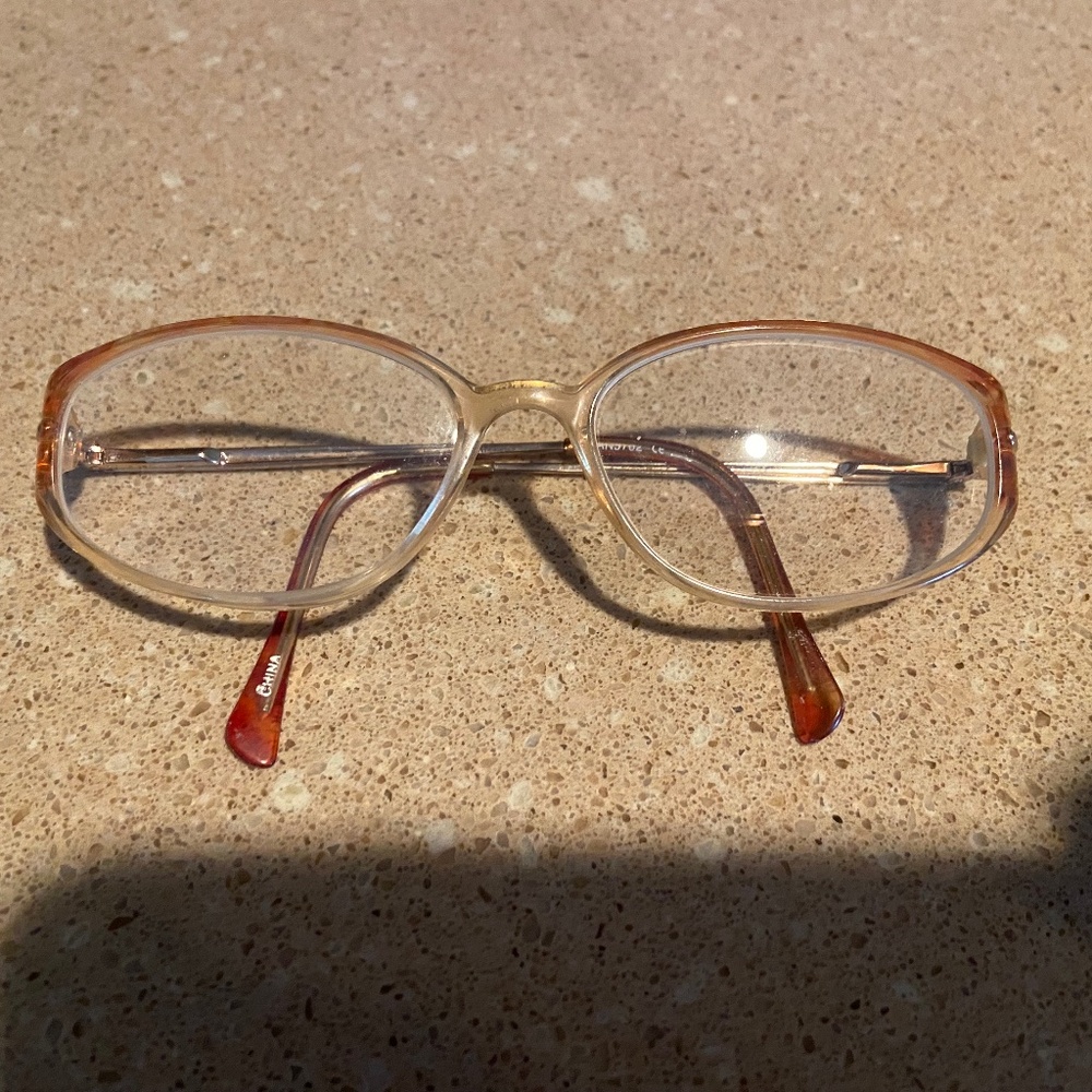 Vintage clear tan beige womens 1990s 1980s eyeglasses glasses frames